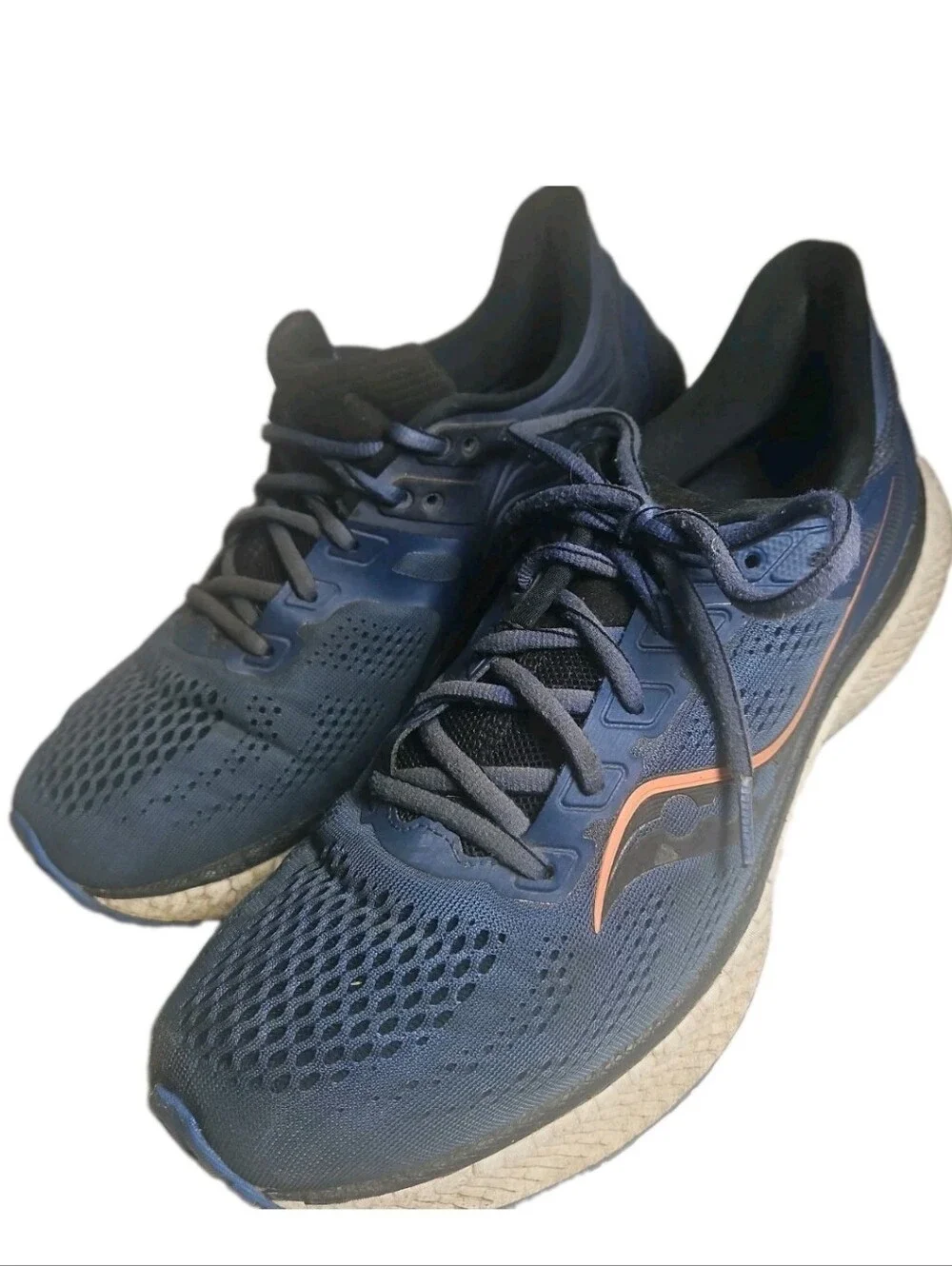 Saucony Hurricane 23 Mens Running Shoes White Blue (S20615-30) Size 9.5M[8A